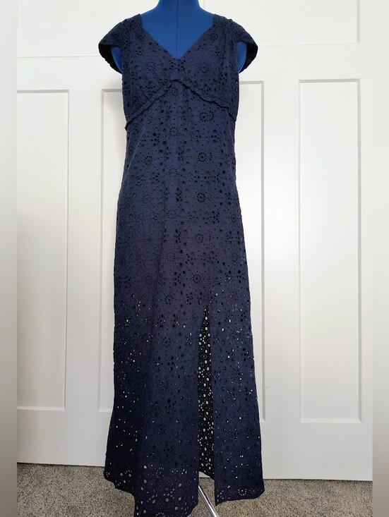 Bailey 44 Dresses & Skirts - NWT Bailey 44 Navy Eyelet Maxi Dress
